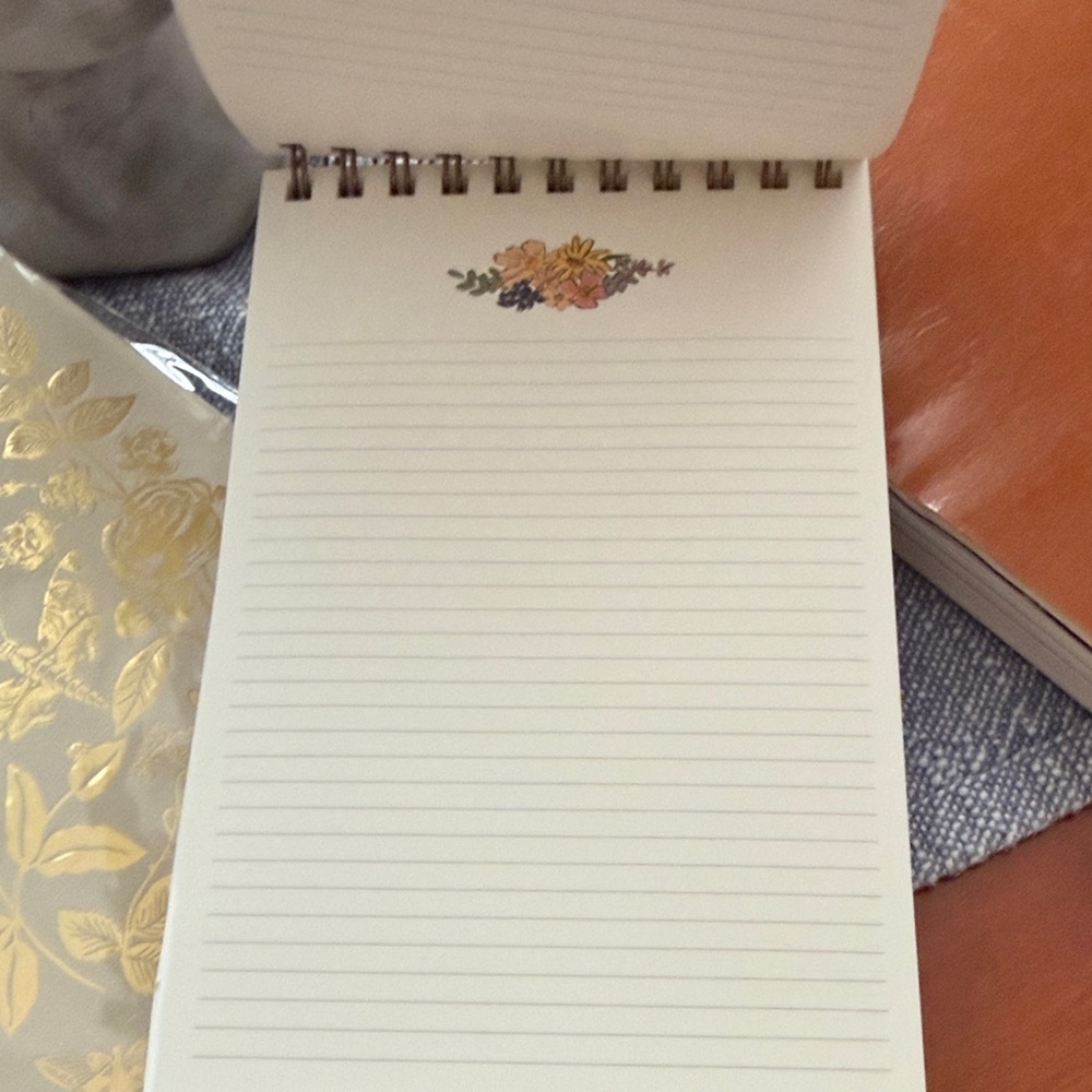 Rifle Paper Co. - Desktop Spiral Notepad - Mimi 200 pages - Picture 11 of 11